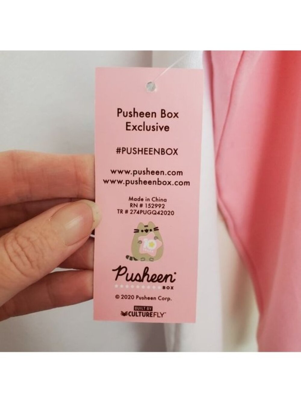 Pusheen sushi cat colorblock crew neck pink and white sweatshirt - Picture 7 of 11